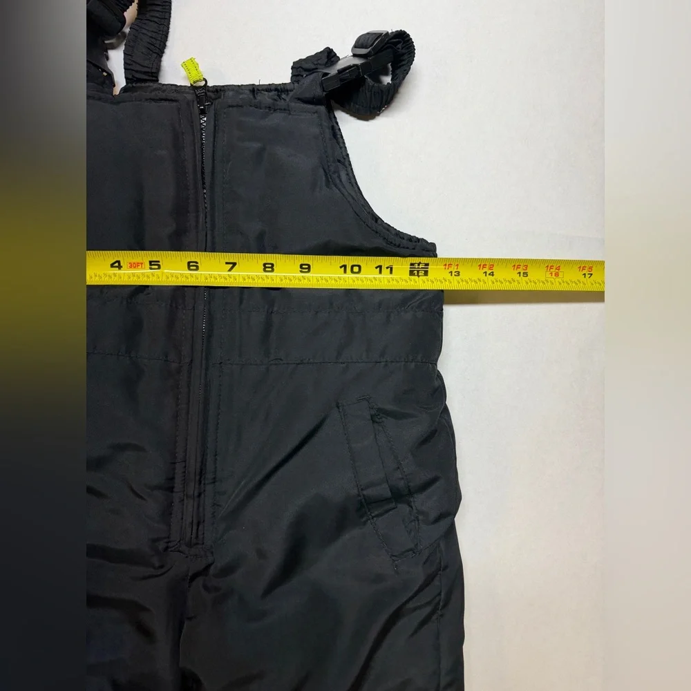 OshKosh B’gosh‎ Black Kids Size 4T Snow Pants Overalls